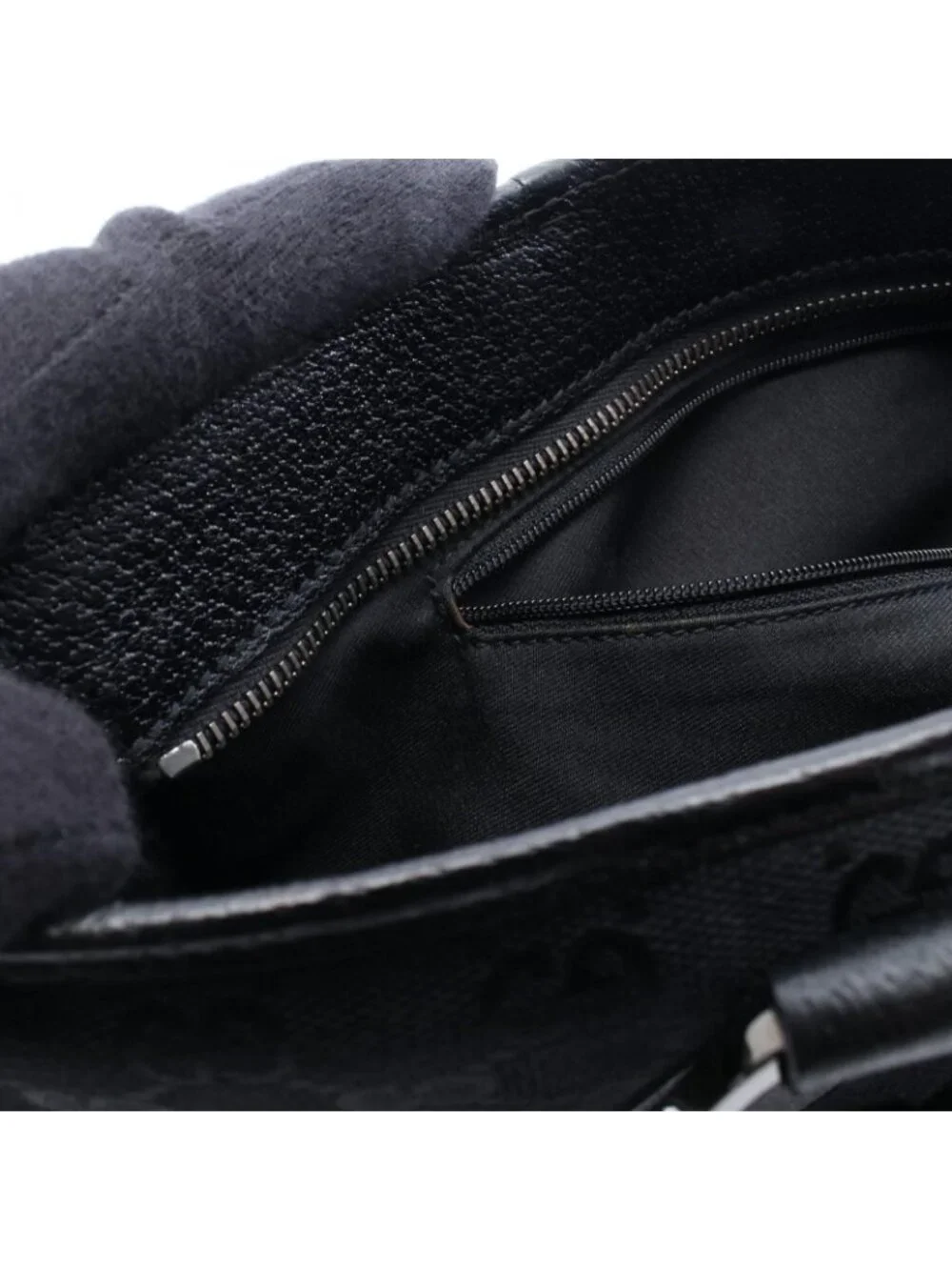 Gucci Handbag GG Canvas Black Tote - Picture 5 of 11